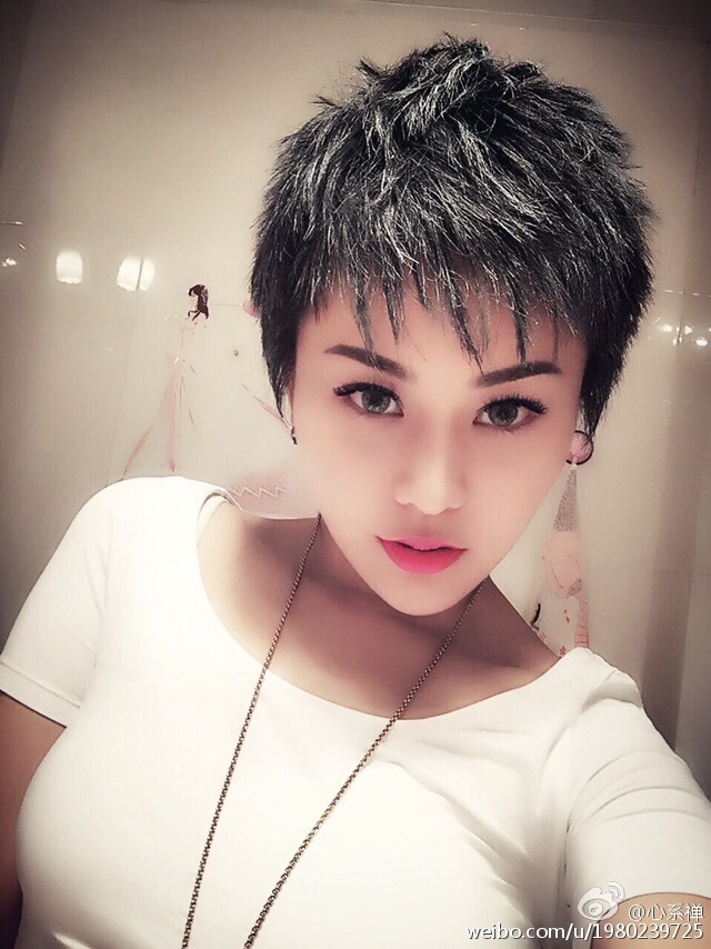 DDY第14期嫩模心系禪BB微博私照全收集